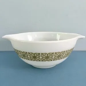 Pyrex Kitchen Vintage Pyrex Milk Glass Verde Green Square